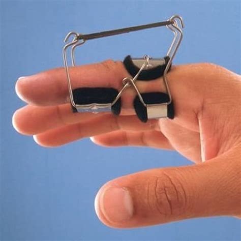 Reverse Finger Knuckle Bender Medium